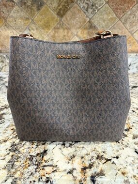 Michael Kors Handbag Purse